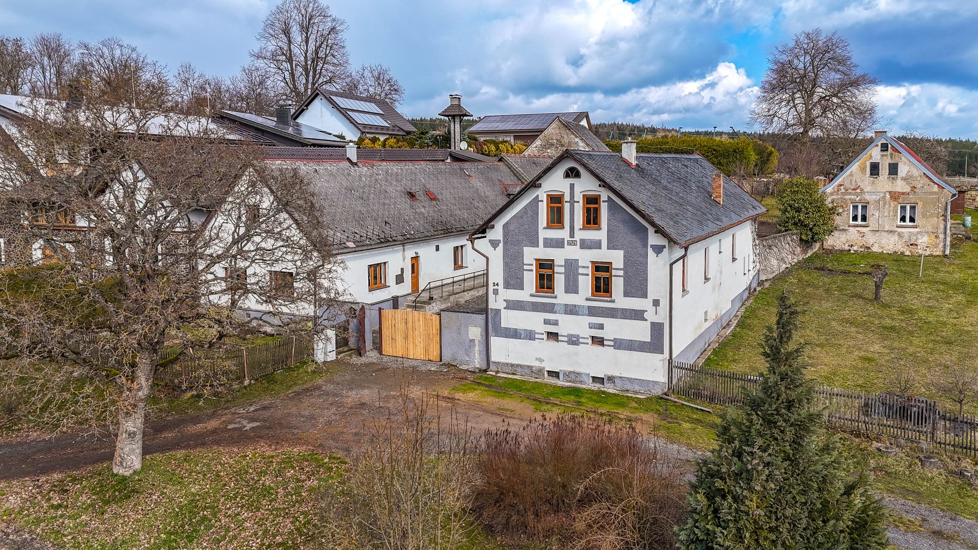 Prodej 2 domů v Čestětíně