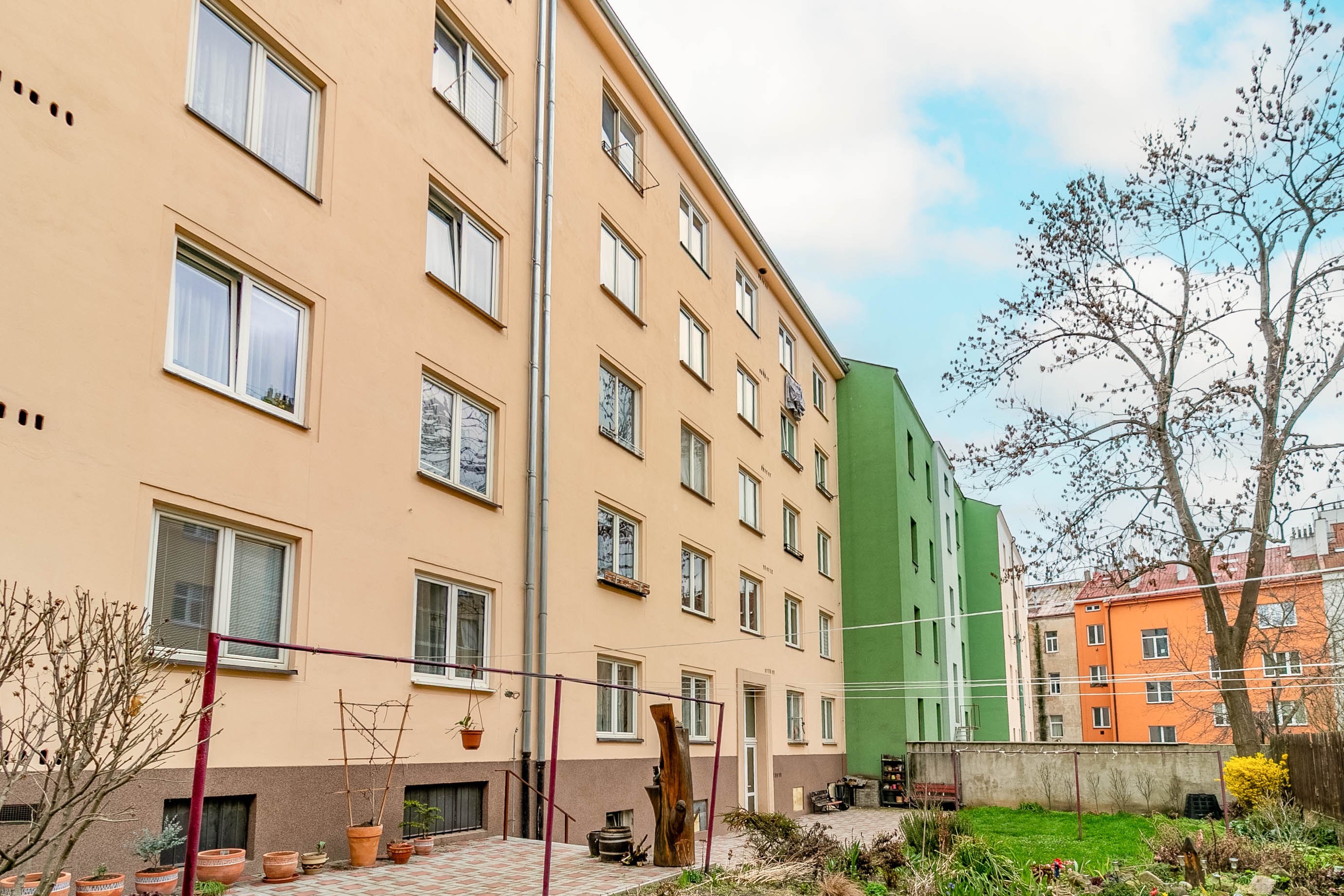 Prodej bytu 1+1 na Praze 8